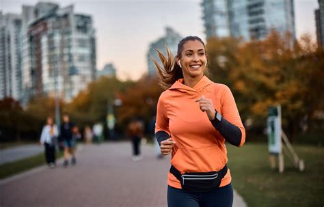 40-vuotias nainen|40+, 50+, 60+ ja 70+: kuntoile näin ja vältä iän tuomat。